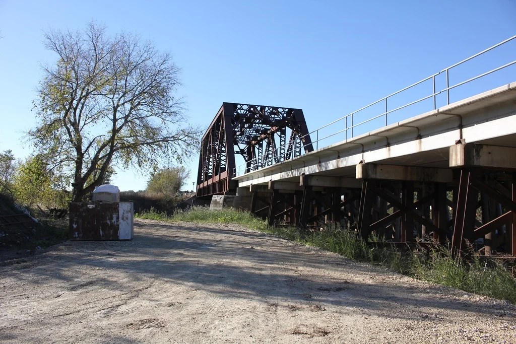 Winfield Rail Bridge 4